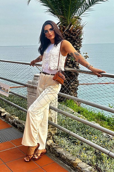 Foto 17 di Leticia Blend trav Milano