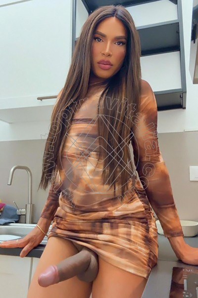Foto hot 17 di Giovanna Close trav Bologna