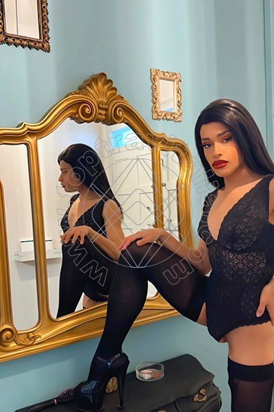 Foto hot 2 di Veronica Lopez trav Torino