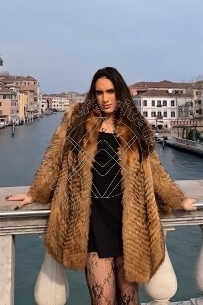 Foto 16 di Sarah trav Roma