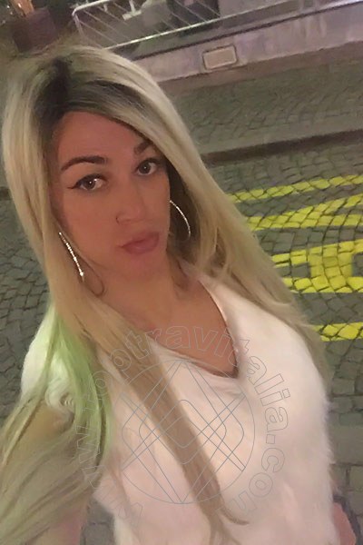Foto selfie 31 di Mel trav Aosta