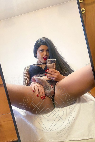 Foto selfie hot 7 di Melissa Gold trav Salvador Bahia