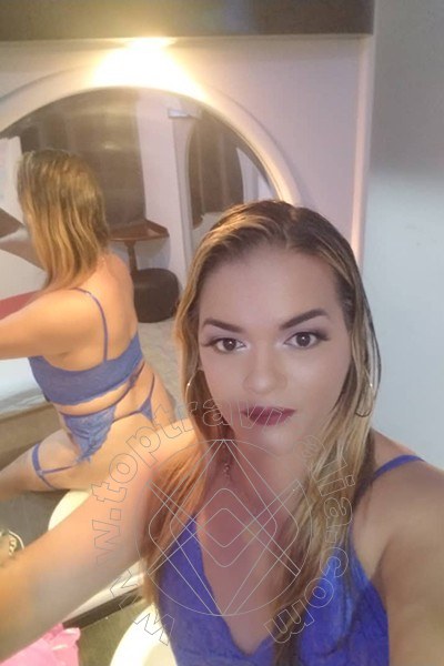 Foto selfie 1 di Charlotte trav Napoli