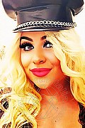 Foto selfie 2 di Amira Ahsen trav Bucarest