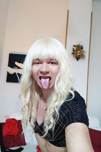 Foto selfie 13 di Louise trav Napoli