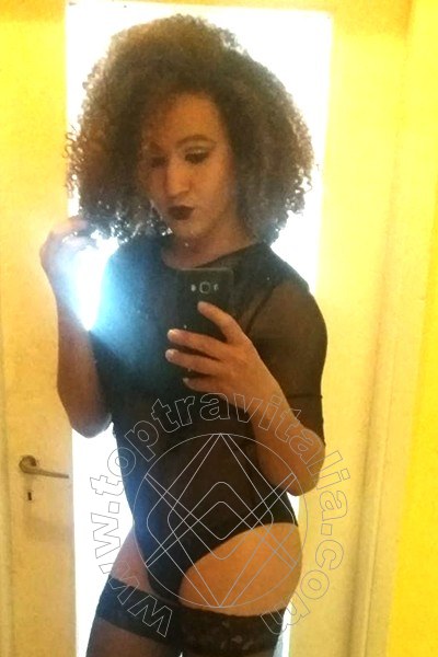Foto selfie 1 di Evelyn Zaffiro trav Prato